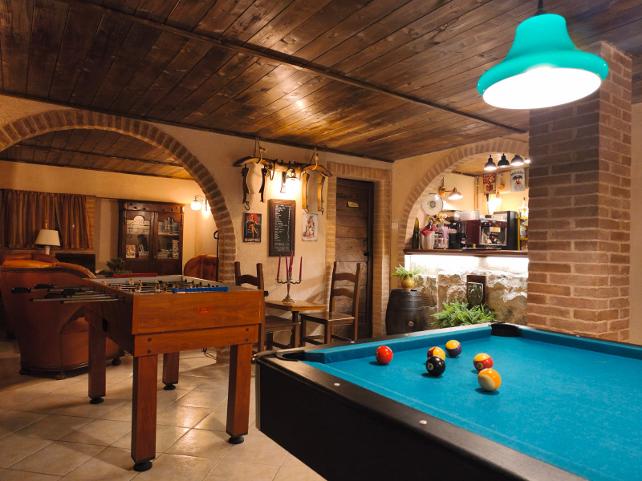 agriturismo il bastione - biliardo
